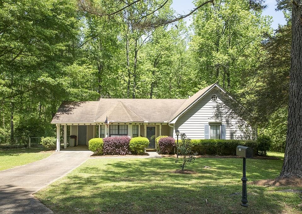 1st image of 3318 Whippoorwill Ln