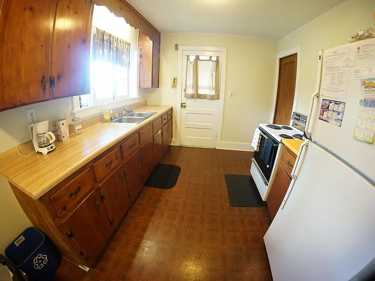 1811 South Ave — Photo 9