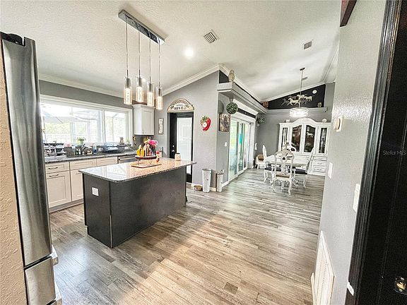 2nd image of 13591 SE 85TH PLACE