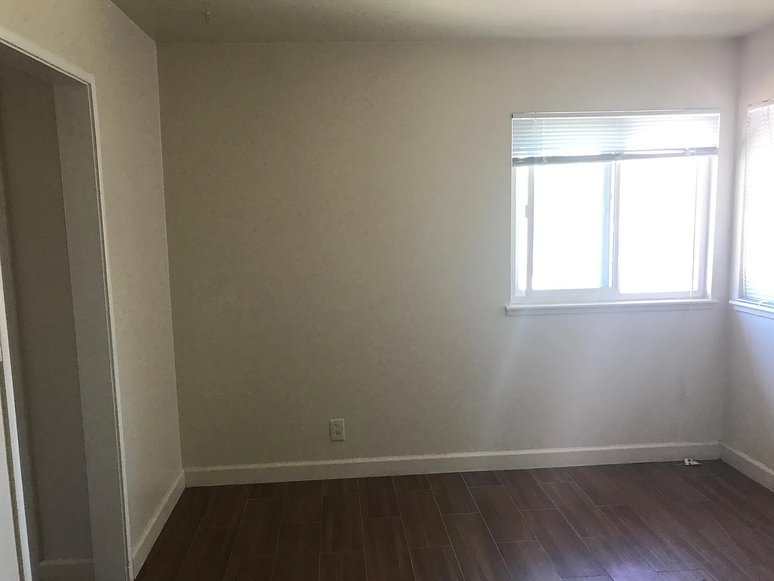 Studio, 425 sqft, $1,695 — Photo 4