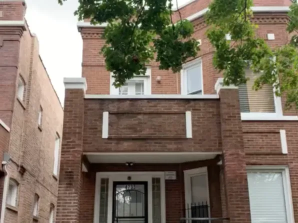 4733 W Gladys Ave, Chicago, IL 60644