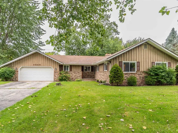 3045 Westhaven Dr, Port Huron, MI 48060