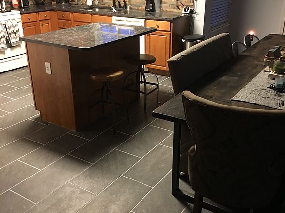 2nd image of 921 Lockmead Ct