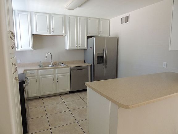 5th image of 2536 E Heatherbrae Dr