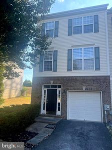 302 Starkeys Lndg, Shepherdstown, WV, 25443