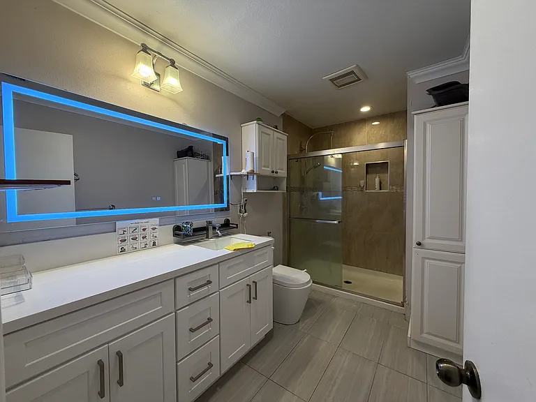 Guest bathroom