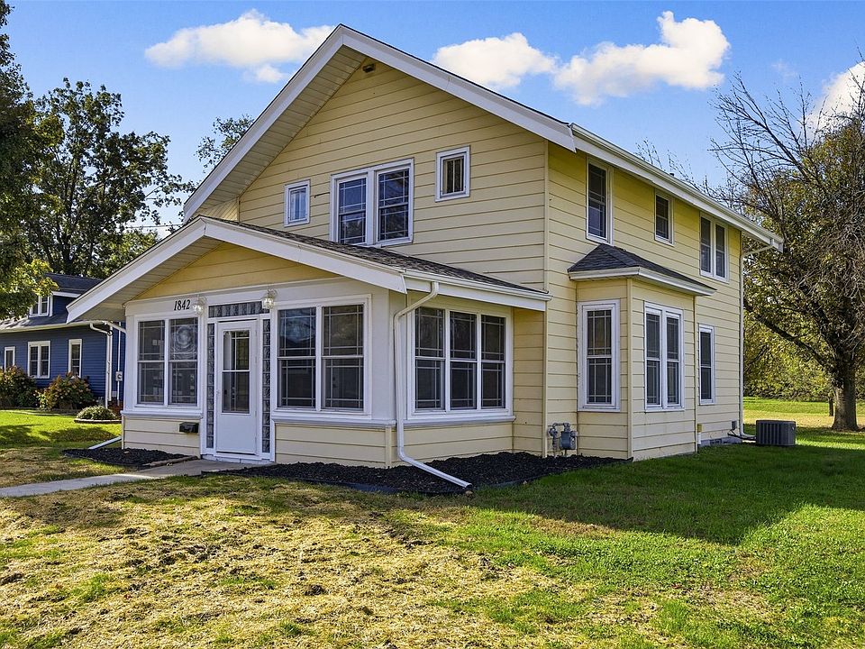 1st image of 1842 Ellis Blvd NW