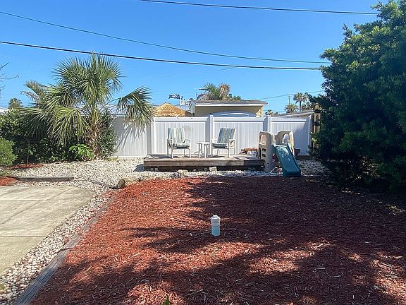 2nd image of 103 Laurie Dr