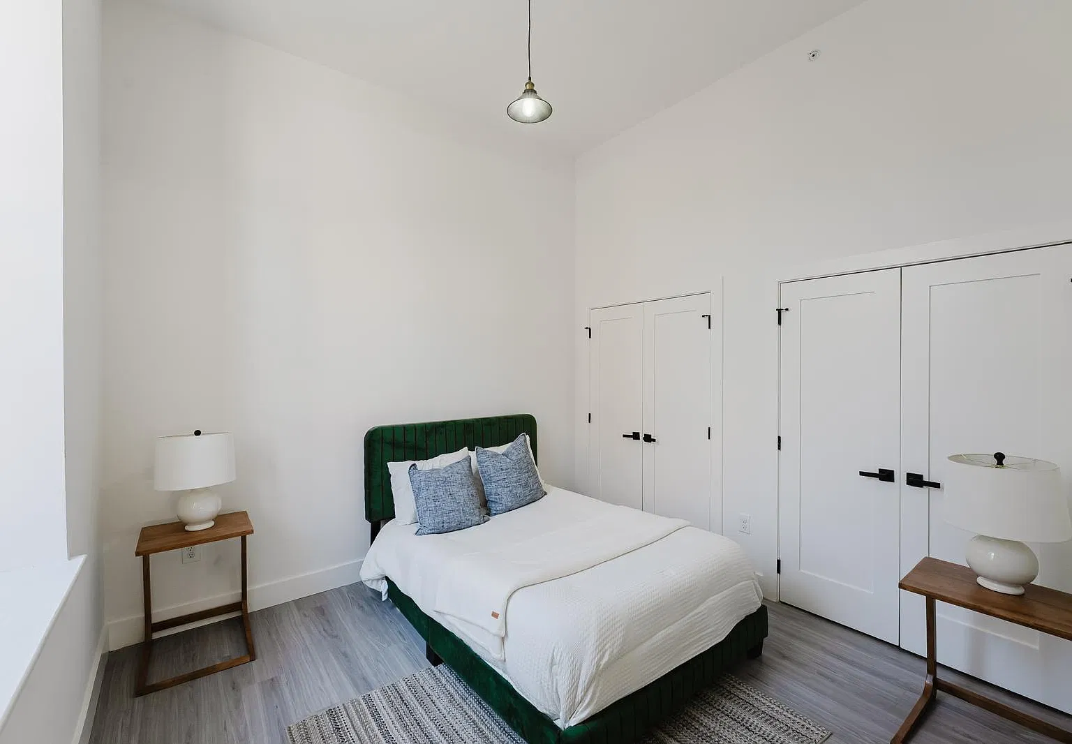 1 bed, $2,031 — Photo 4