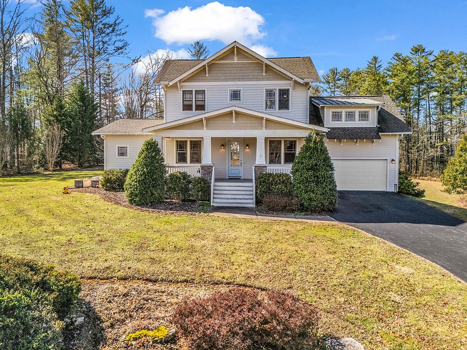 263 Almond Branch Drive Hendersonville, NC Skytop Farm