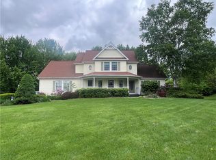 1236 Brandywine Dr, Hermitage, PA 16148