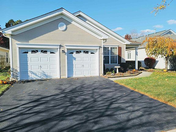 2nd image of 527 Weston Dr