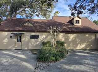 143 Garland Cir, Palm Harbor, FL 34683