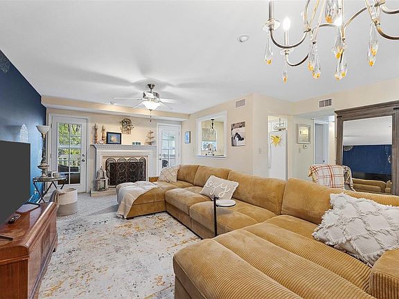 3rd image of 1512 Bedford Forge Ct APT 10