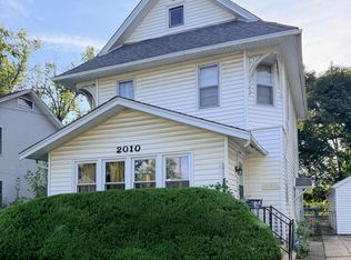 2010 Latham St, Rockford, IL 61103
