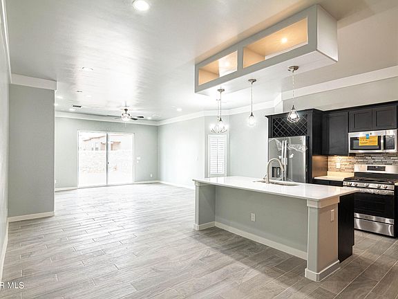4th image of 13853 Paseo De Miel Dr