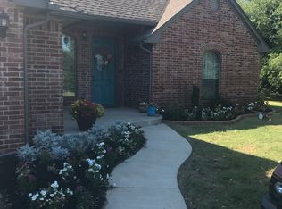 4300 Sandy Point, Guthrie, OK 73044