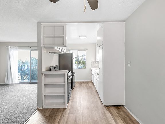2nd image of 1480 Alvira St #3