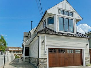 122 Dickman Dr, Lavallette, NJ 08735