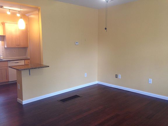 4th image of 2484 W 6th St Unit A