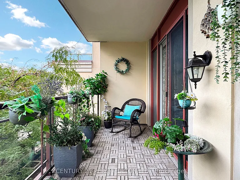 23 Rean Dr #405 — Photo 25