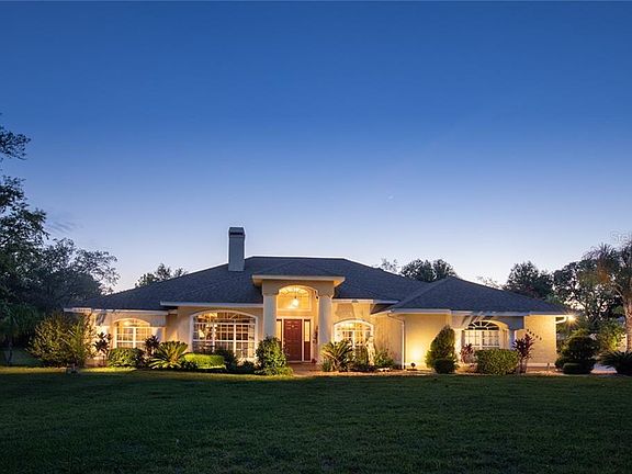 2nd image of 36403 Forestdel Dr