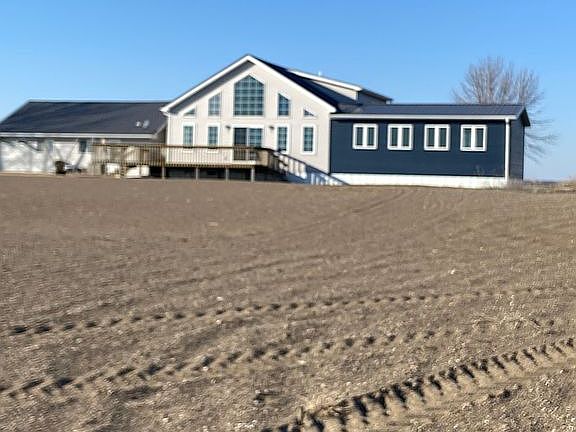 5th image of 2041 Twin Lakes Rd