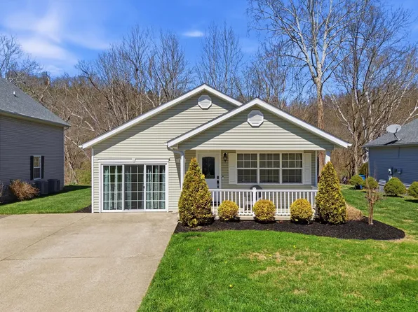 128 Ocean Dr, Huntington, WV 25705