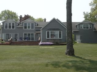 6168 41 #F, Oscoda, MI 48750