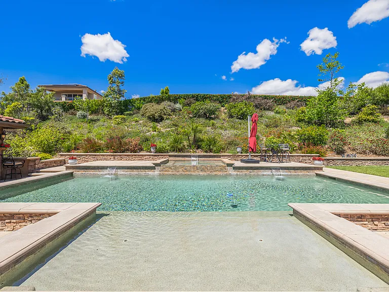 7305 Augusta Dr — Photo 54