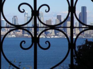 1544 Palm Ave SW APT C, Seattle, WA 98116