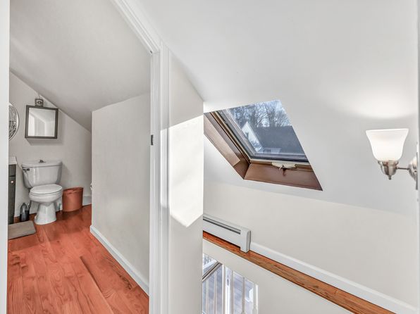 stamford-connecticut-177187067 picture