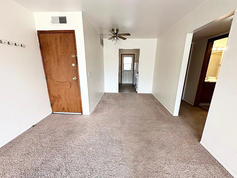 Orchard Hills Apartments — Photo 57