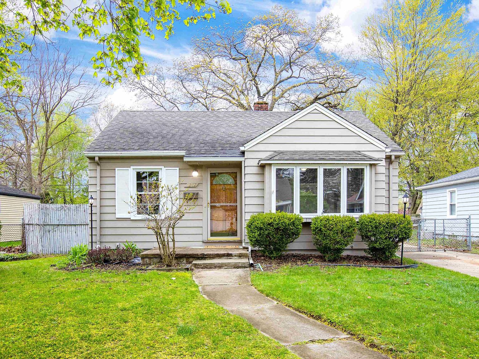 1212 Owana Ave, Royal Oak, MI 48067 Zillow
