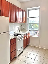 Rented by Haute Residences 