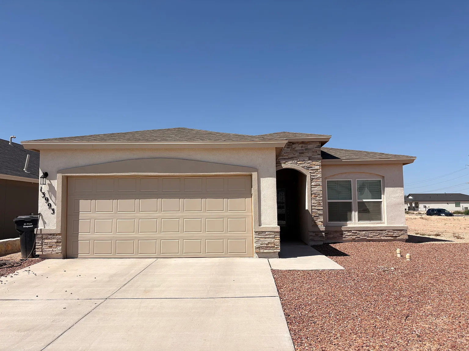 4 bed, 1487 sqft, $1,950 — Photo 1