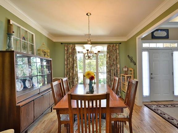 5th image of 259 Blue Creek Ln