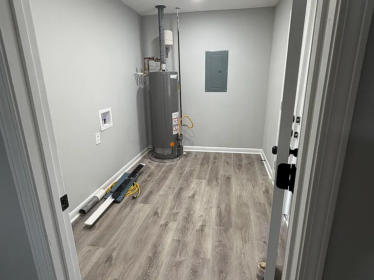 1103 Rosewood Dr — Photo 12