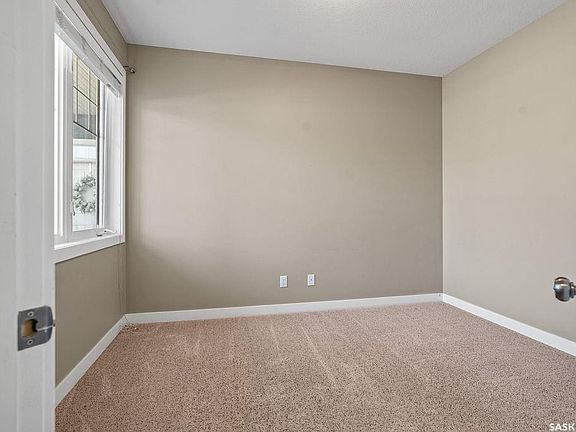 5th image of 3265 Green Bank ROAD