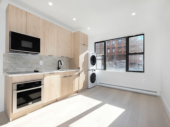 5th image of 163 1st Ave #3W