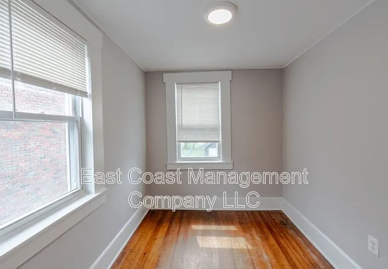 4231 Berger Ave — Photo 18