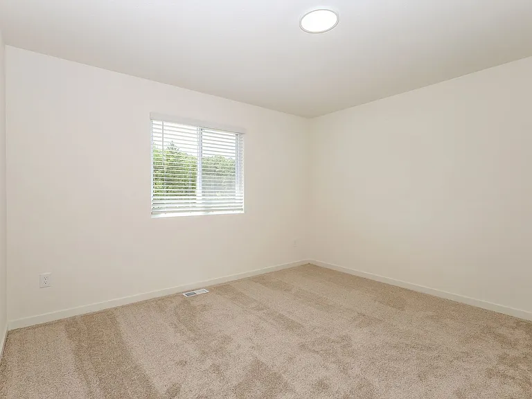 8051 Moonlight Creek Ln — Photo 11