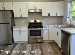 107 2nd Ln #107, Racine, WI 53403