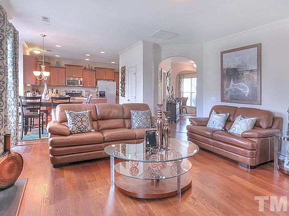 2nd image of 4529 Cottendale Dr