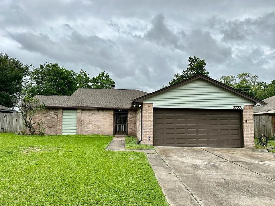 1st image of 2723 Dove Country Dr