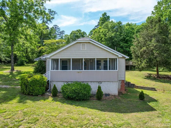 2601 Philadelphia Church Rd, Dallas, NC 28034