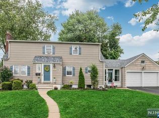 14 Lohmann Pl, Dumont, NJ 07628