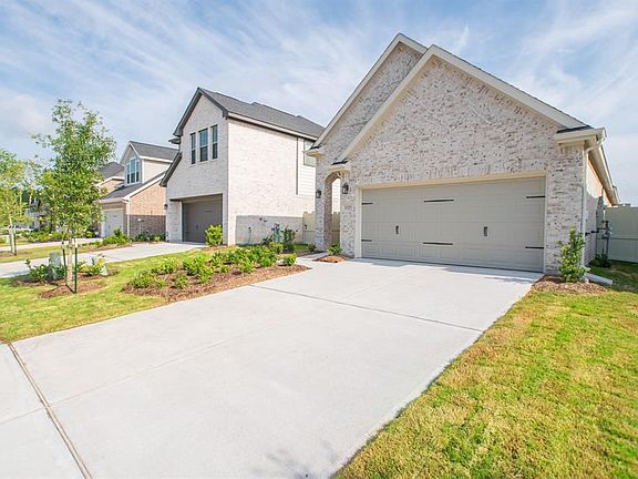 2nd image of 10529 Wild Chives Dr