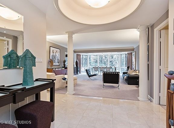 2nd image of 601 Mulberry Pl APT 2C