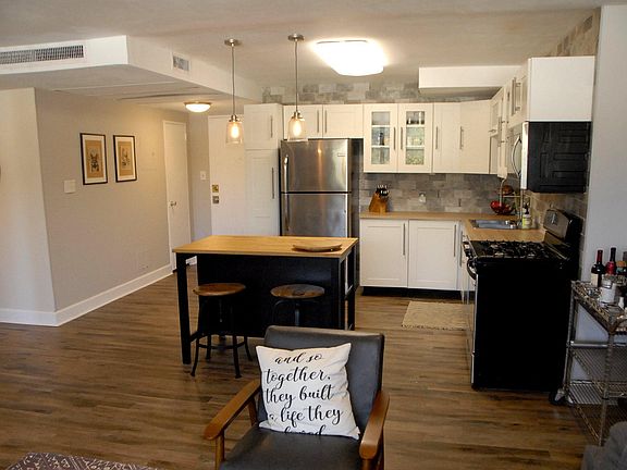 5th image of 2965 Pharr Court South NW APT 103